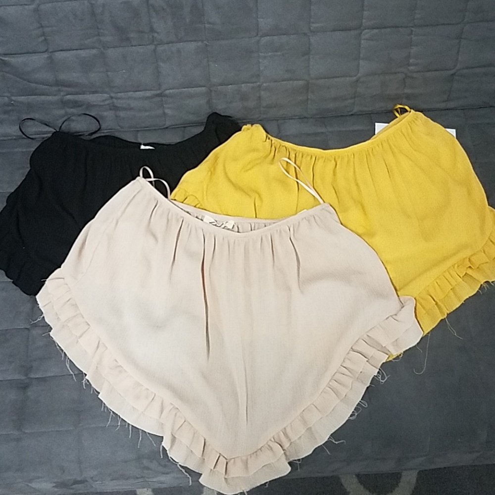 3 Pieces Tube Top with Double Ruffles Details